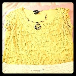 Crocheted Short sleeve top